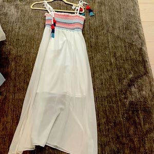 MIDI summer dress with pom poms!